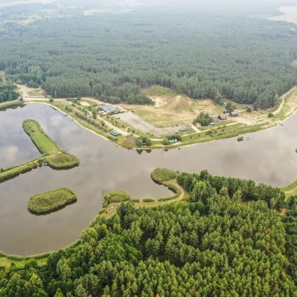 Кемпинг Шальное озеро