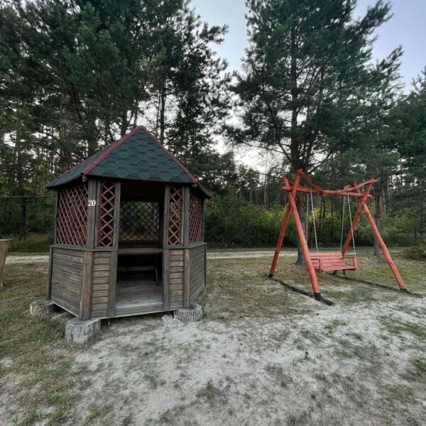 Кемпинг Шальное озеро